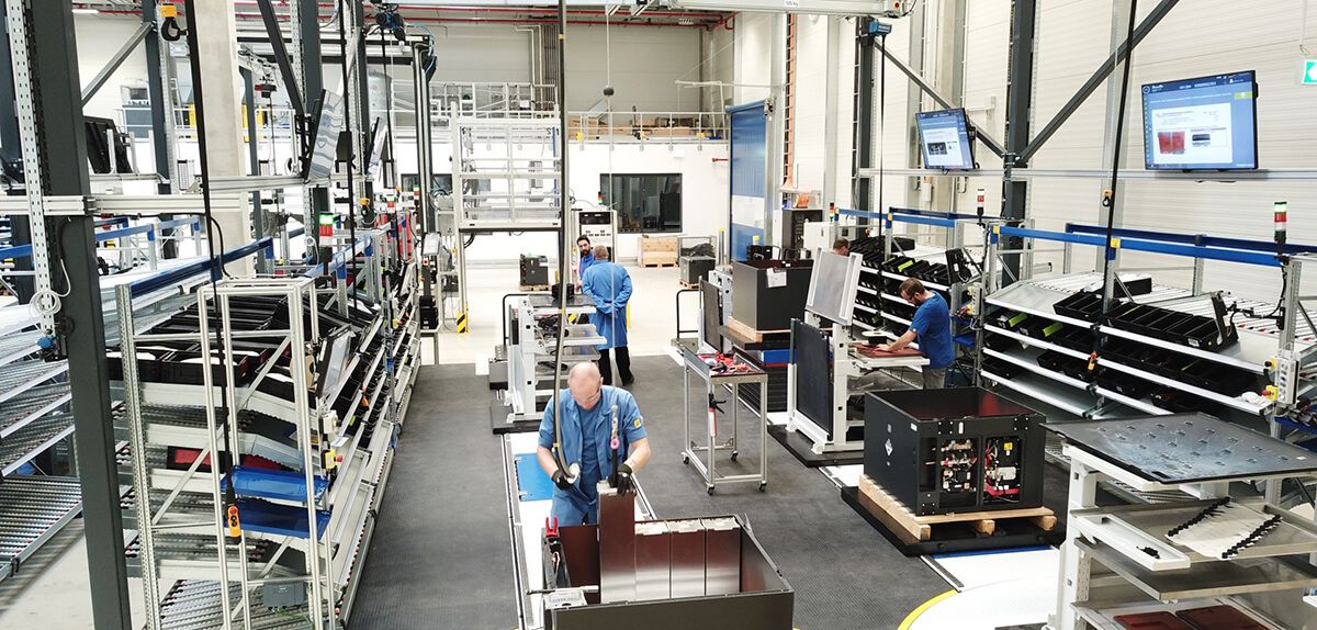 Lithium Ion Forklift Battery Is Helping Businesses Adapt (2) Lithium Ion Forklift Battery Is Helping Businesses Adapt (2)