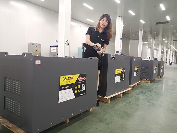 Why modern warehousing needs innovation in Lithium-Ion Battery charging technology