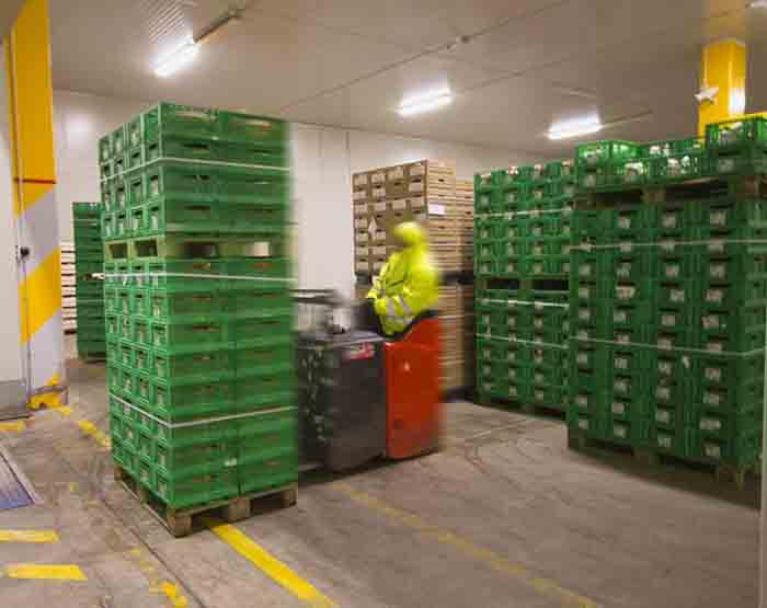Warehouse and transportation：the importance of Lithium forklift batteries