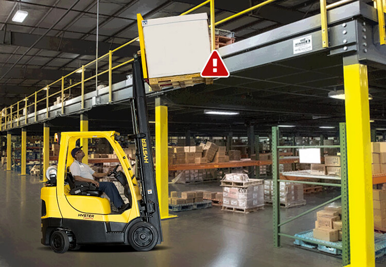 13 Simple Tips for Safe Forklift Operation